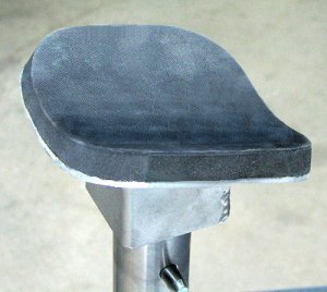 Adjustable Aluminum Hoof Stand